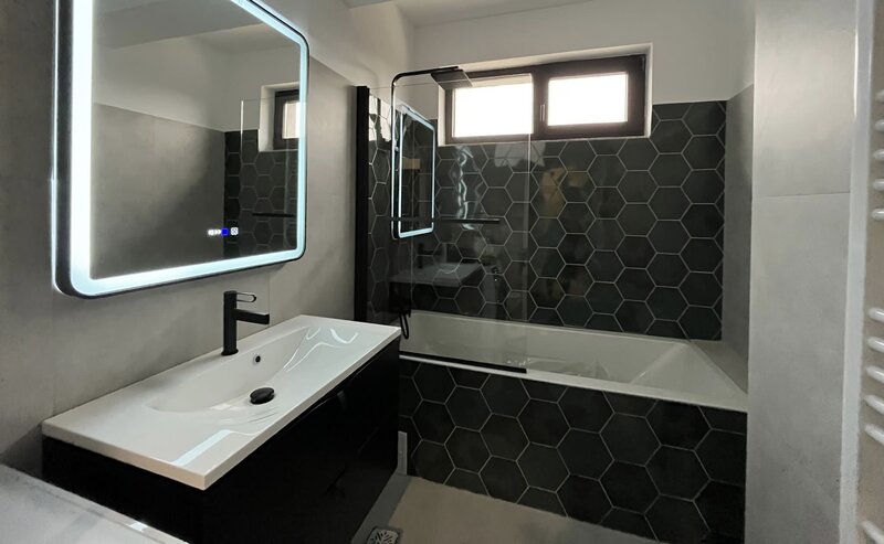 Domnesti, Clinceni, Olteni